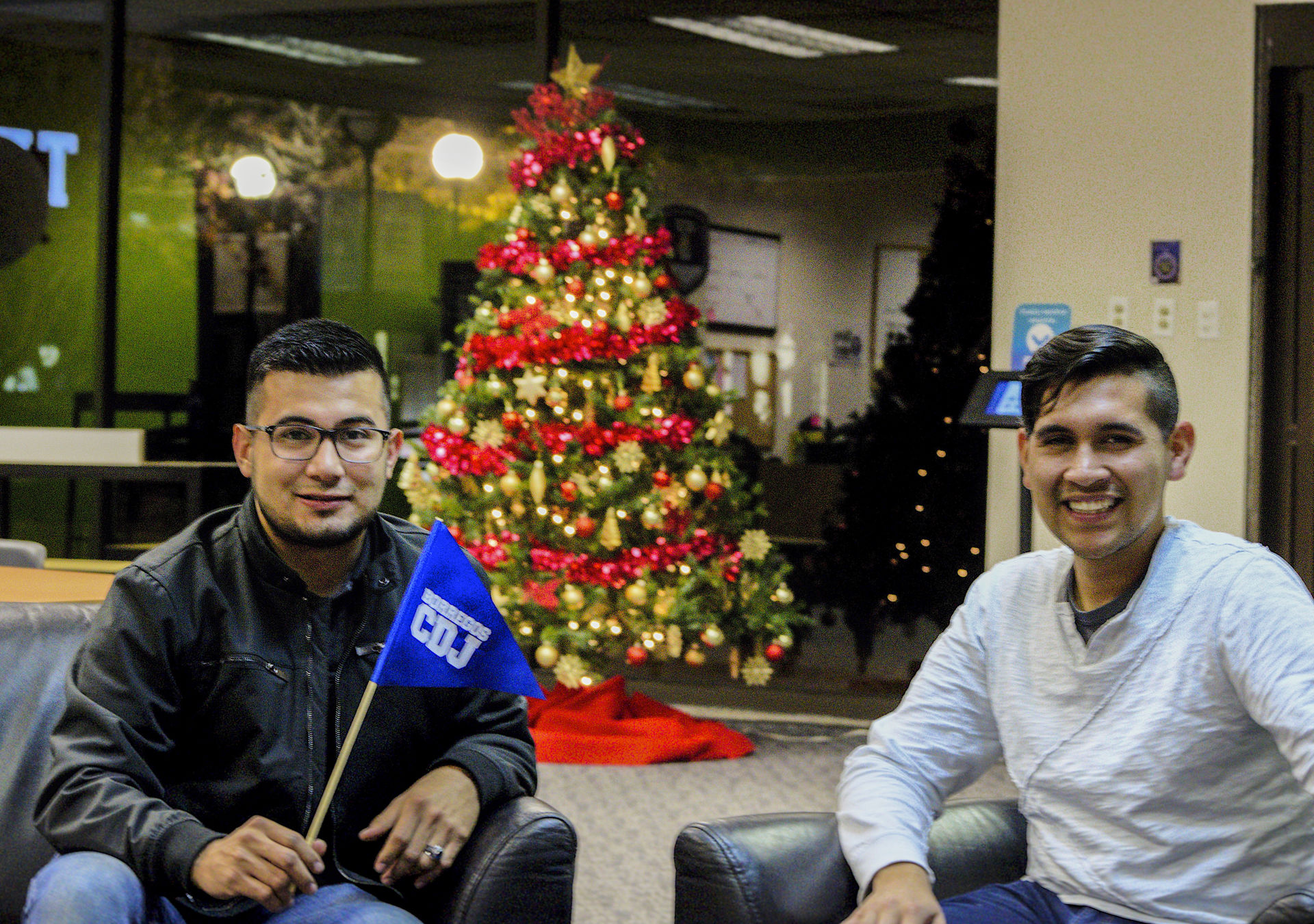 Arturo Saucedo y Brian López, primera generación Líderes del Mañana