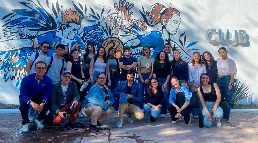 Estudiantes del Tec campus Qro impulsan un canal de diálogo entre Gallos Blancos y el grupo de animación la Resistencia Albiazul.