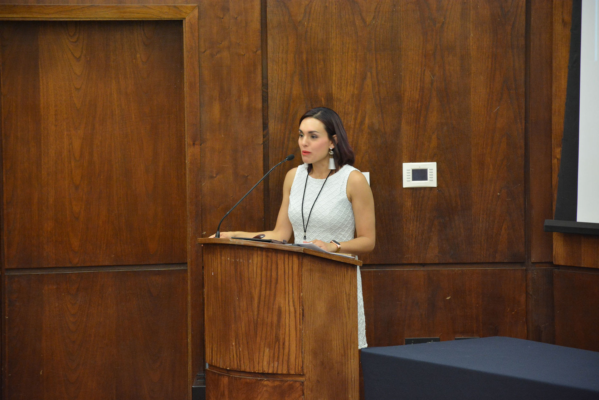 Dra. Silvia Montes en discurso de inauguración