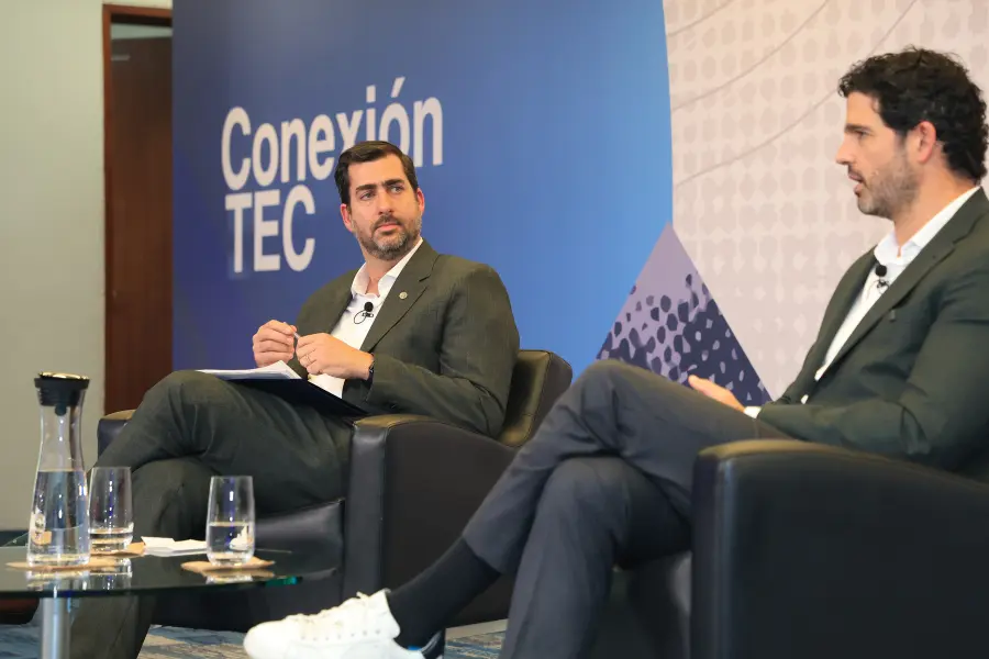 Juan Pablo y oso trava