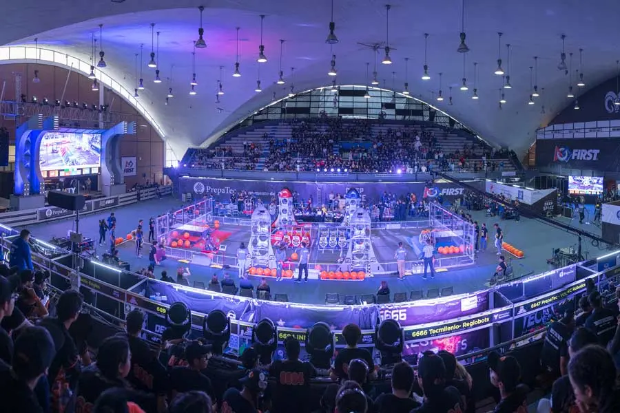 El Tec de Monterrey ha realizado en sus campus varios regionales del Torneo de robótica FIRST