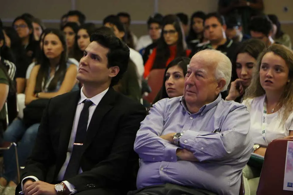 Foro Accounting Scope sobre consejos de contabilidad para luchar por sueños en negocios