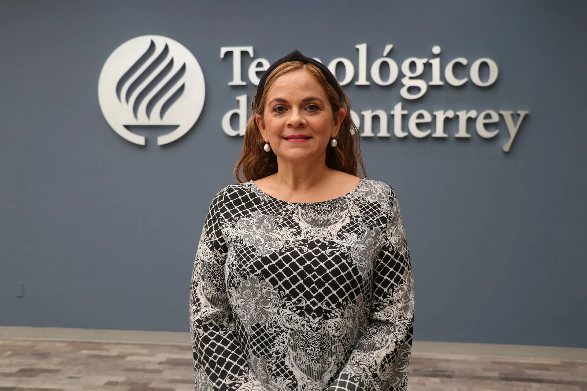 Magda Ocón, maestra de emprendimiento en campus Tampico