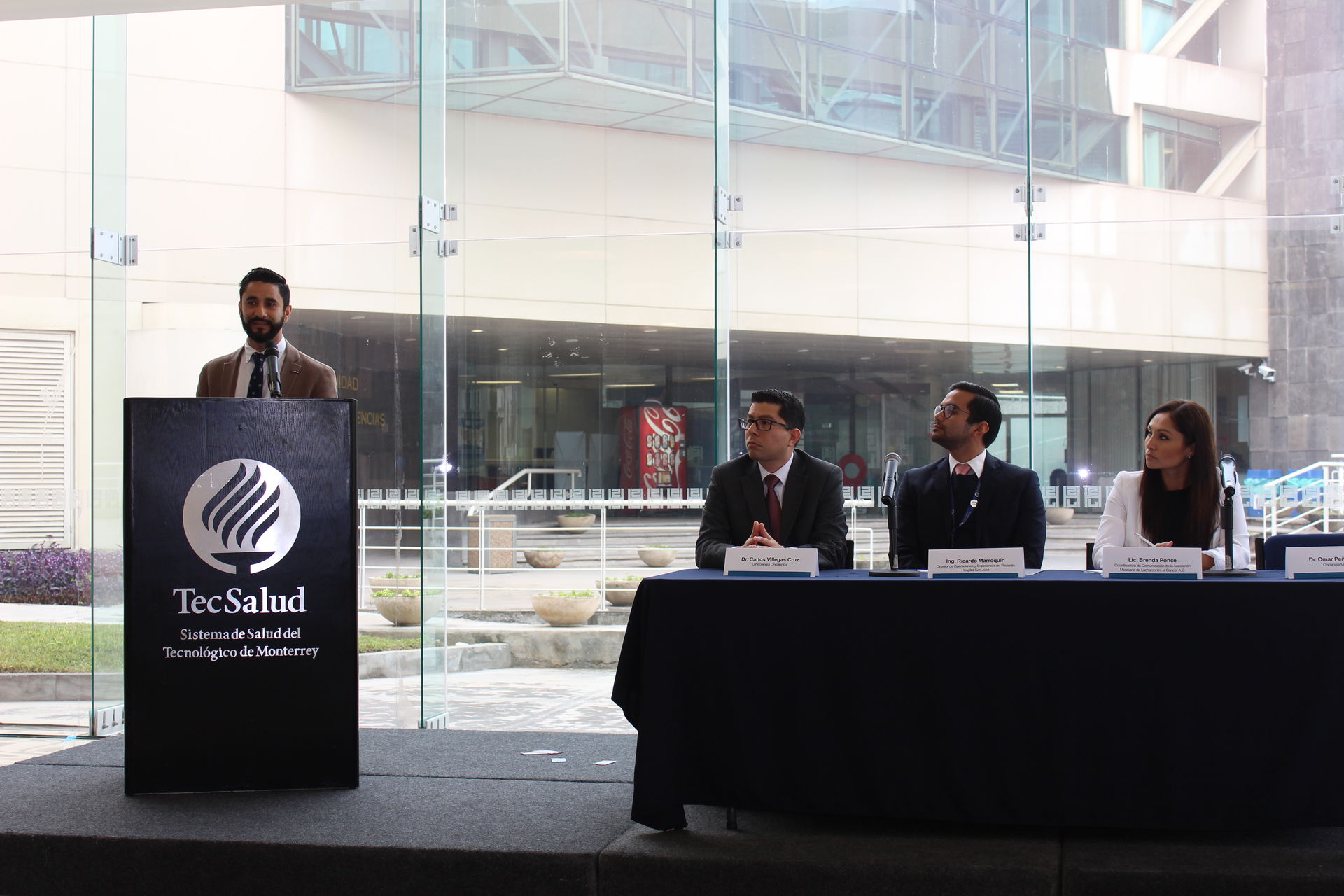 Presentación del Programa de Atención de Cáncer de Ovario Seguro Popular del Hospital San José TecSalud