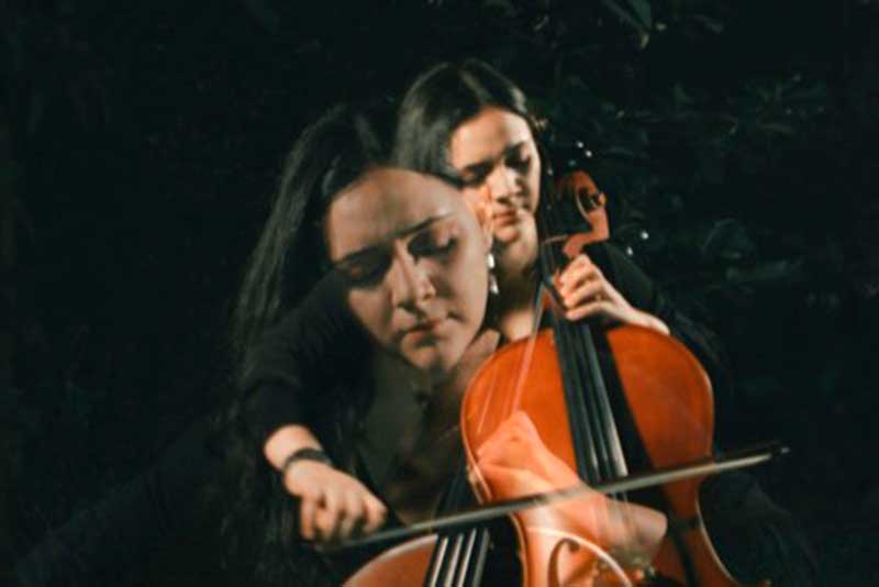 Mariana Rodríguez con Denise Wall