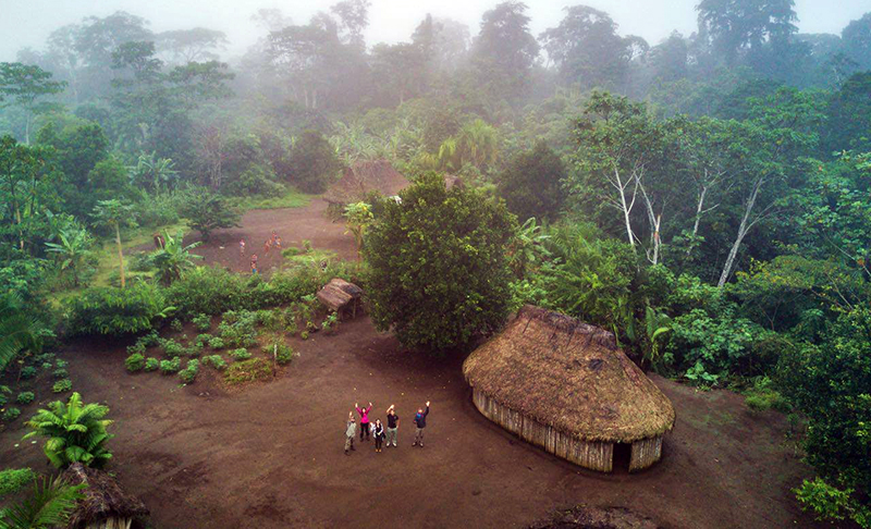 Alumnos visitan la amazonia ecuatoriana 