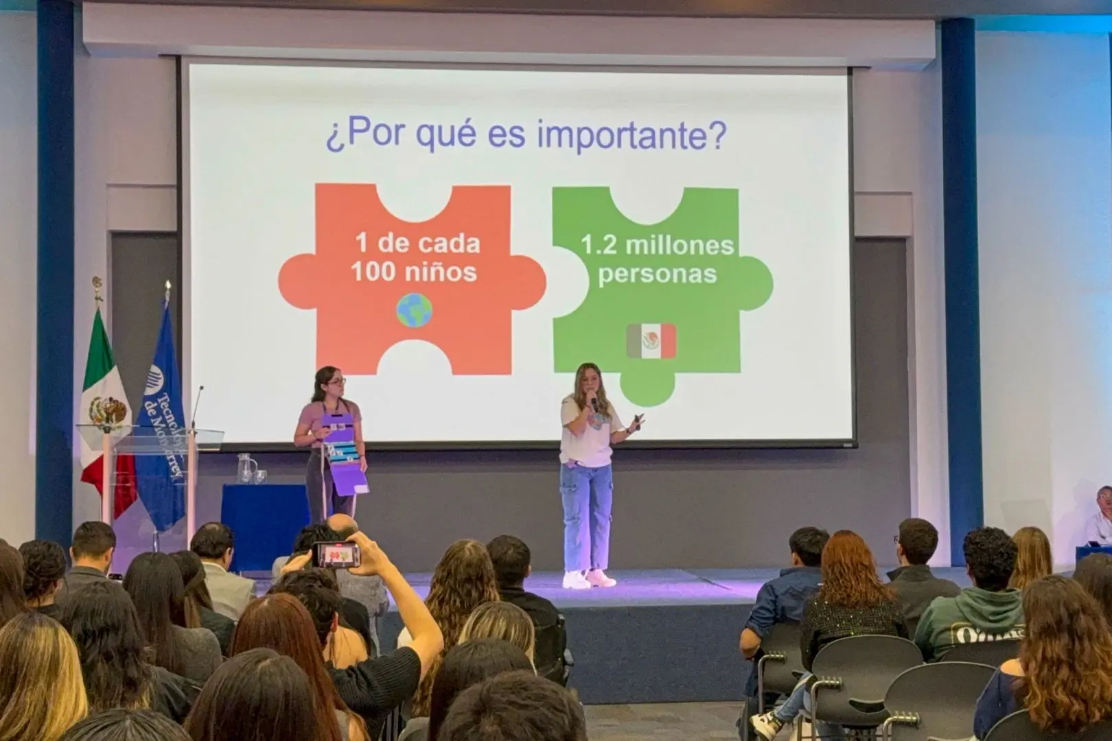 Presentación de Elizabeth en Líderes con Sentido Humano