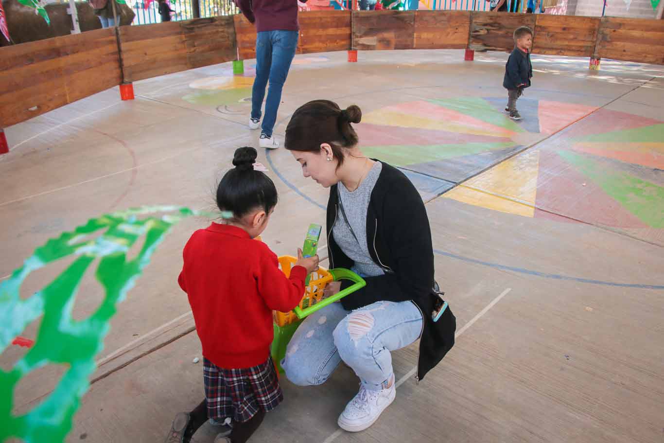 Navidad-para-niños-de-kinder-prepatec-zacatecas-proyecto-social