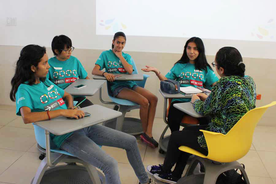 Diversos campus del Tec imparten el campamento "Patrones Hermosos"