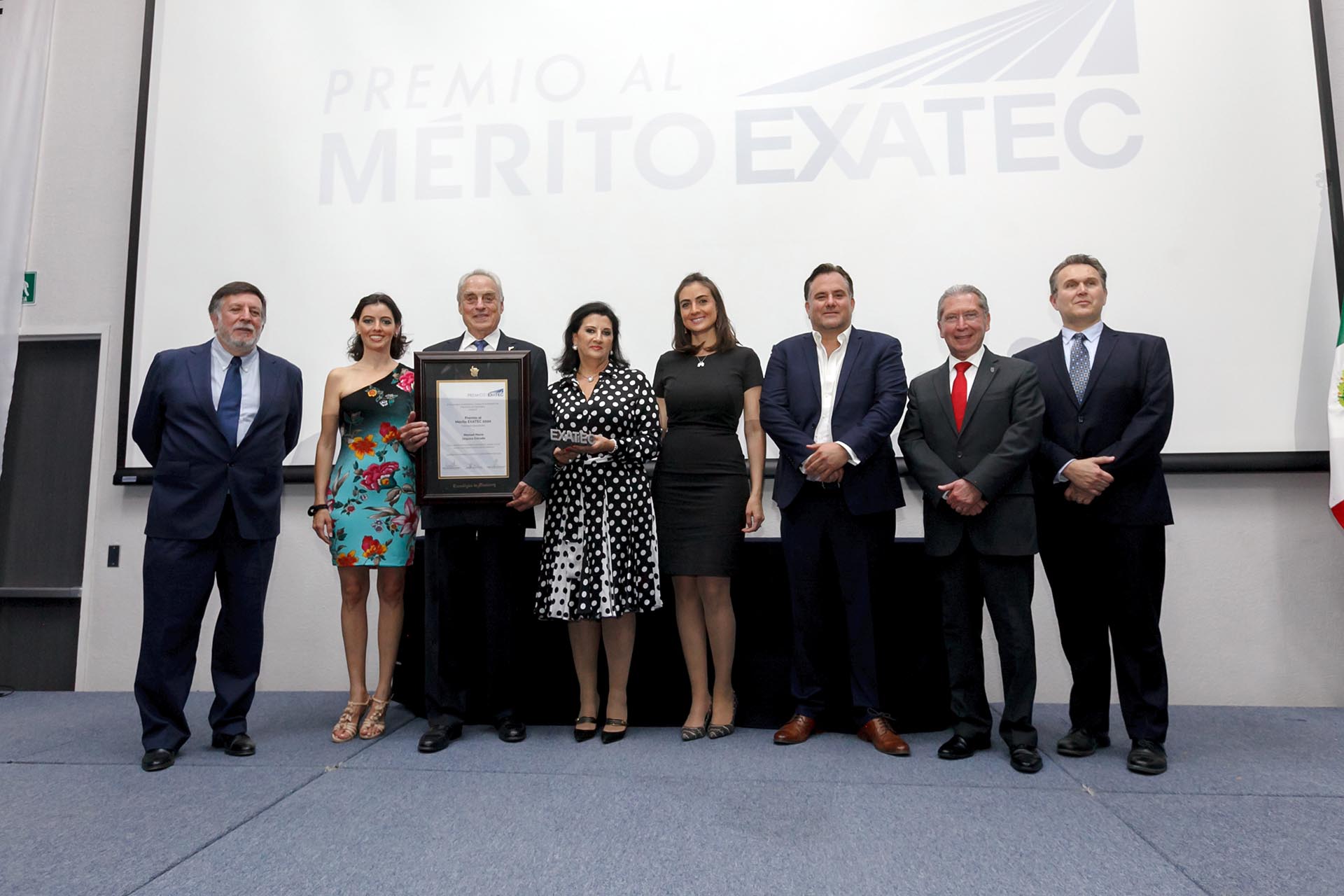 Entregan en Querétaro el Premio Mérito EXATEC del Tecnológico de Monterrey 