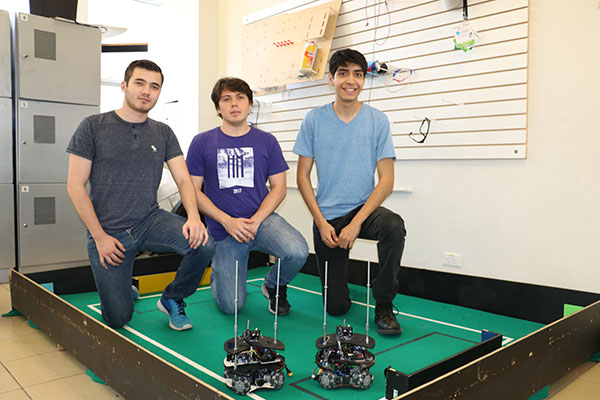 Equipo de RoBorregos que competirá en Soccer Open