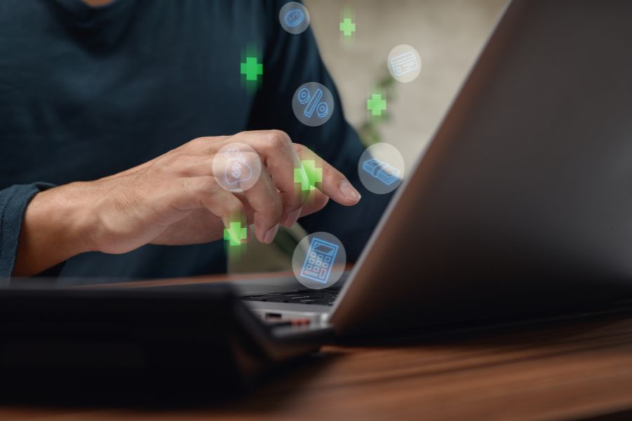 Representaci&oacute;n de inteligencia artificial aplicada en procesos digitales y automatizaci&oacute;n de tareas en una empresa.