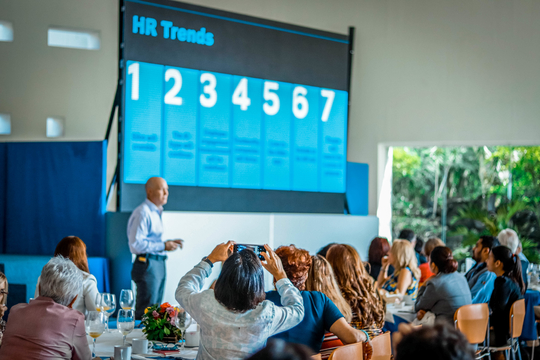 Hernán García, vicepresidente de talento y cultura en el Tec de Monterrey