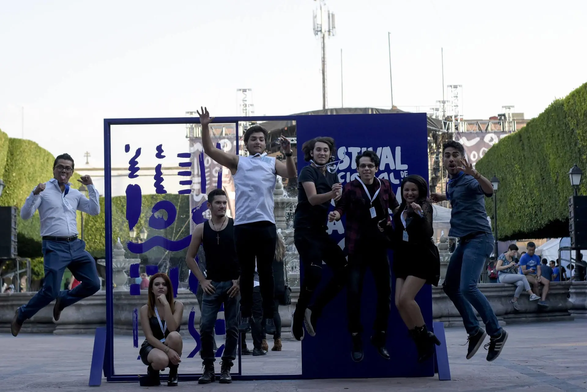 La canción Dante fue premiada con el segundo lugar a mejor canción en el Festival Nacional