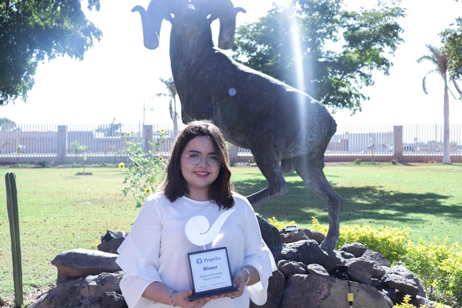 Alejandra Caro, ganadora de Persuasive Speech Contest 2024