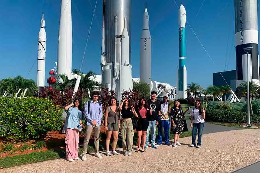 De Metepec al espacio: Izel representó a México en la NASA