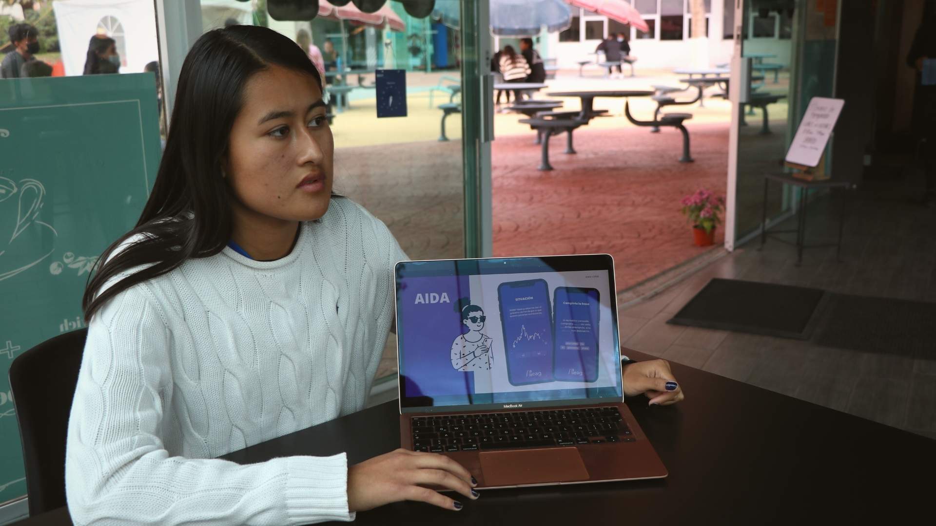 Alumna de campus Hidalgo gana tercer lugar en feria de emprendimiento