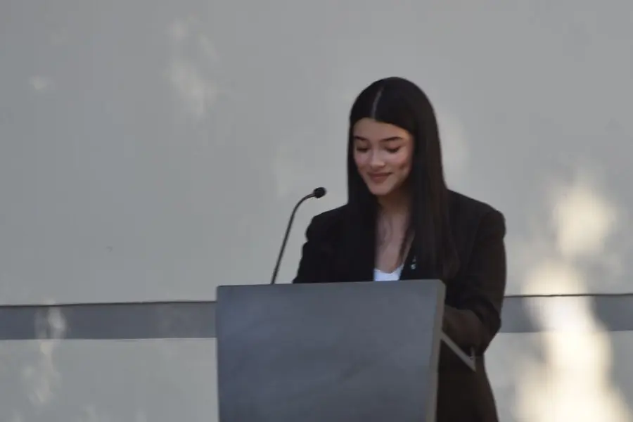 ana sofia en su participacion de munsin prepatec como presidenta del grupo