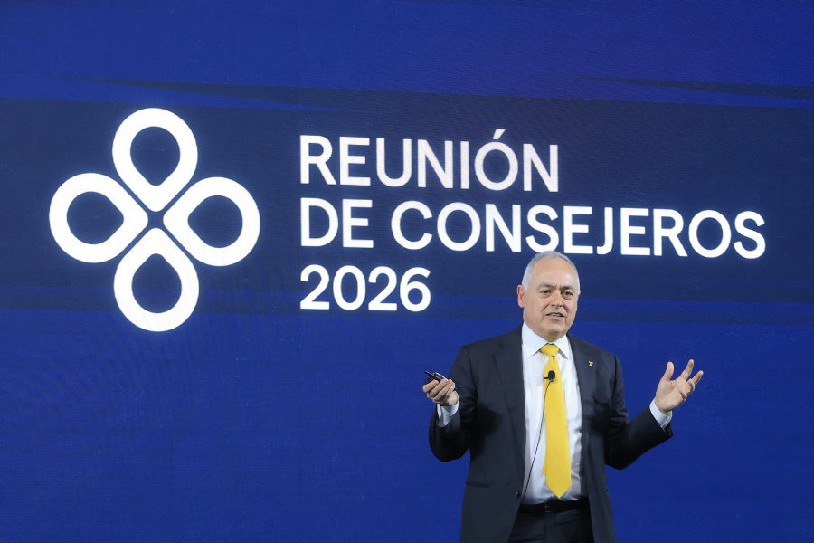 &Aacute;ngel Cabrera tec