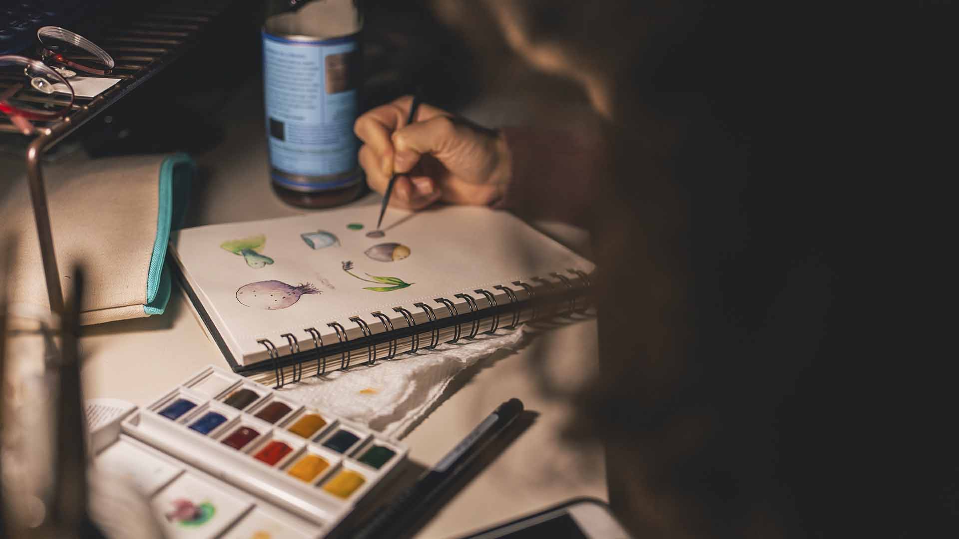 Artista visual y experto Tec dan consejos para futuros creadores y artistas