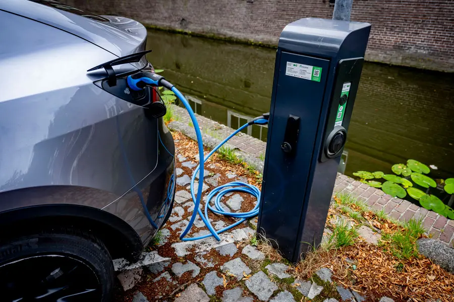 Auto eléctrico