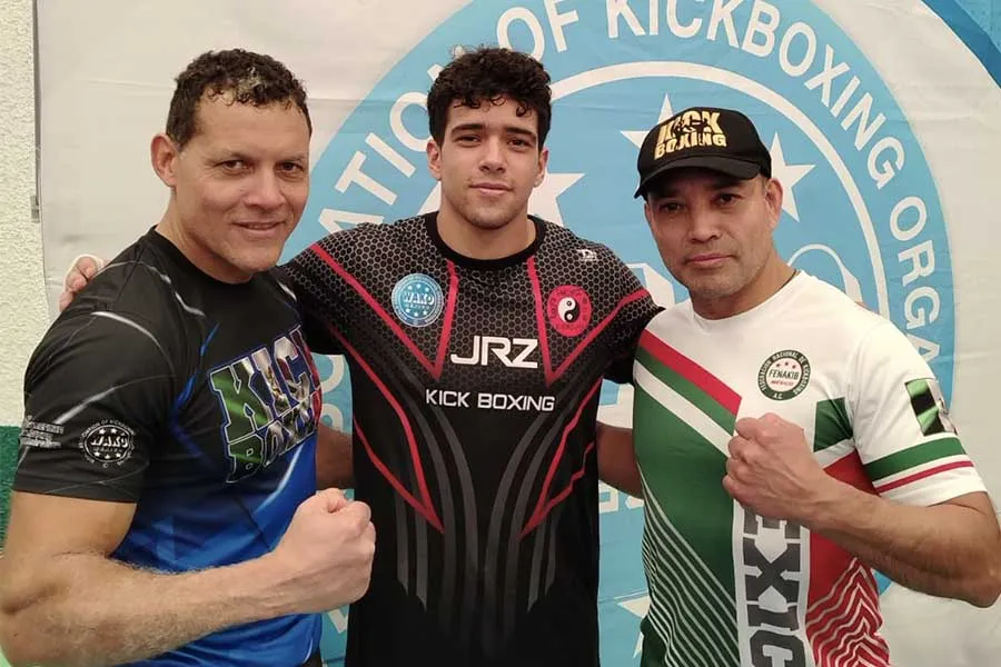 Bicampeón de Kick Boxing: Alumno Tec consigue el oro nacional 