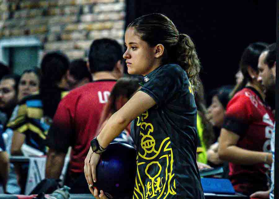 Boliche femenil juvenil, deporte en el que destaca internacionalmente Sophie McNally, de PrepaTec Santa Anita. 