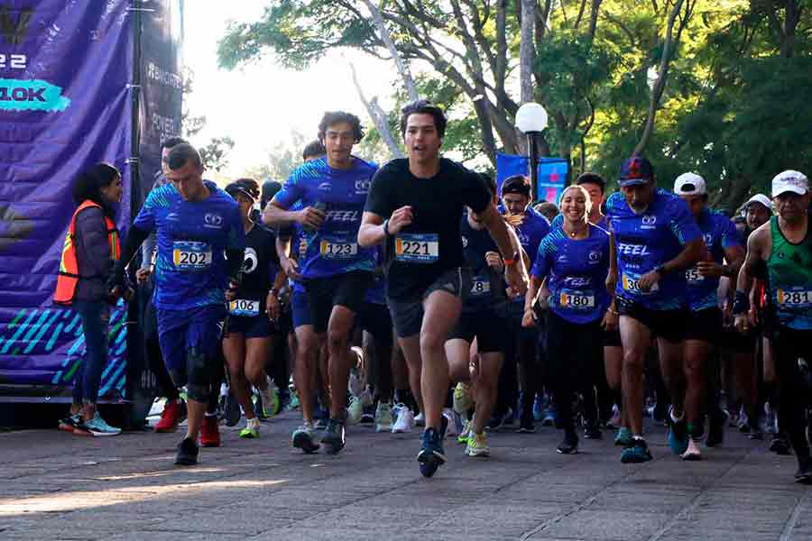 Carrera Tec Guadalajara Think, Feel, Run.