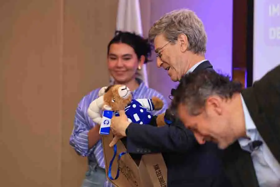 4 causas de la crisis global según Jeffrey Sachs, asesor de la ONU