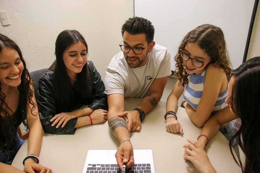 Certamen cortometrajes prepatec; obtienen tercer lugar en Festival de Expresión Digital. 