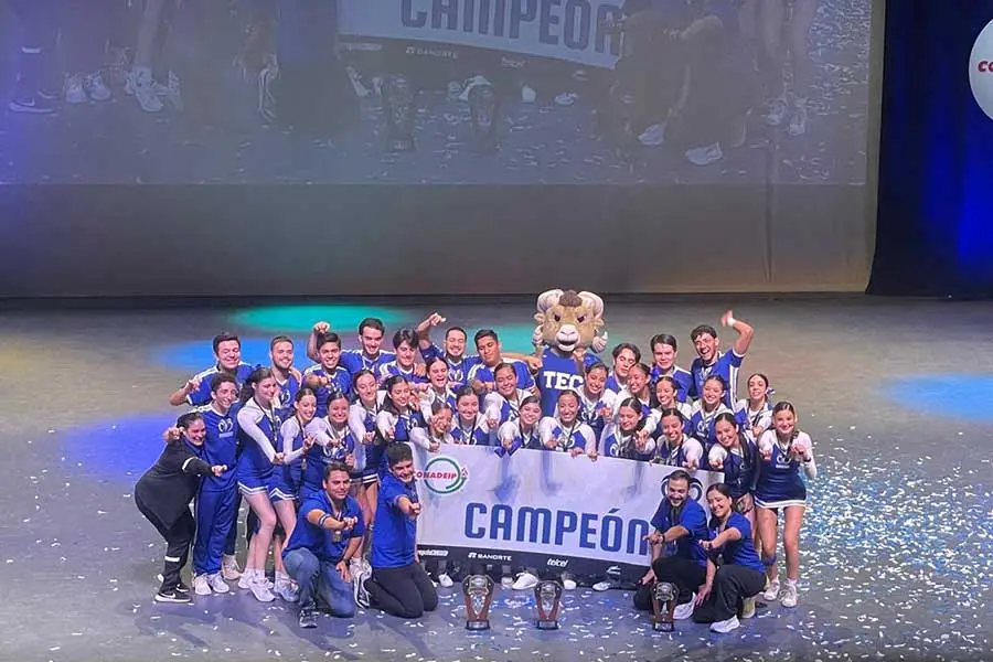 Equipo de animación del campus Monterrey campeón de CONADEIP 2025.