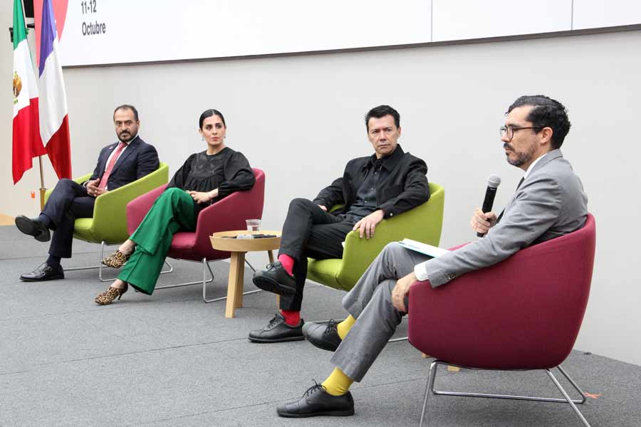 Durante la segunda mesa del simposio los panelistas reflexionaron sobre el concepto de las "smart cities".