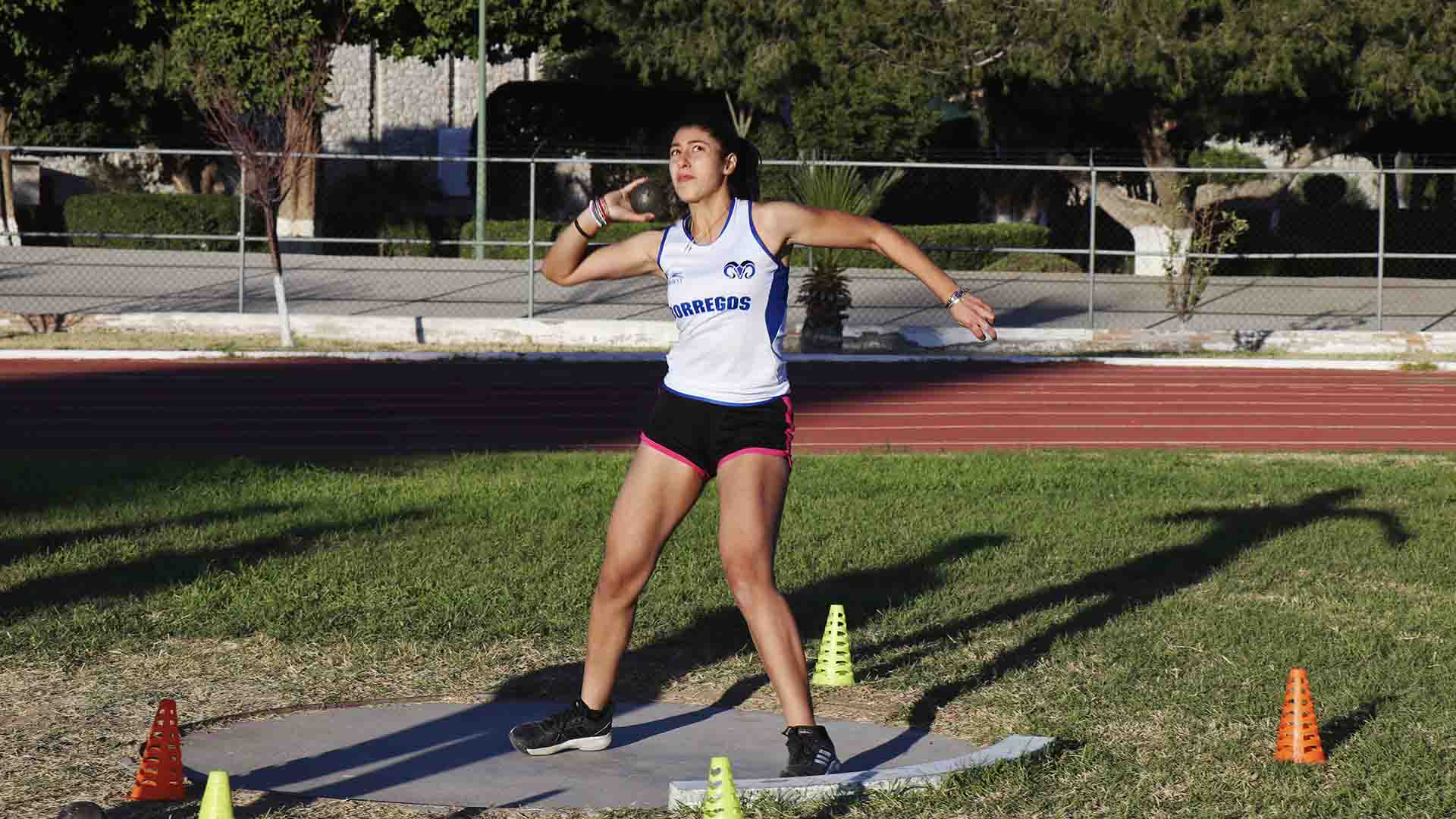 Consiguen Borregos Laguna pase a estatal de atletismo