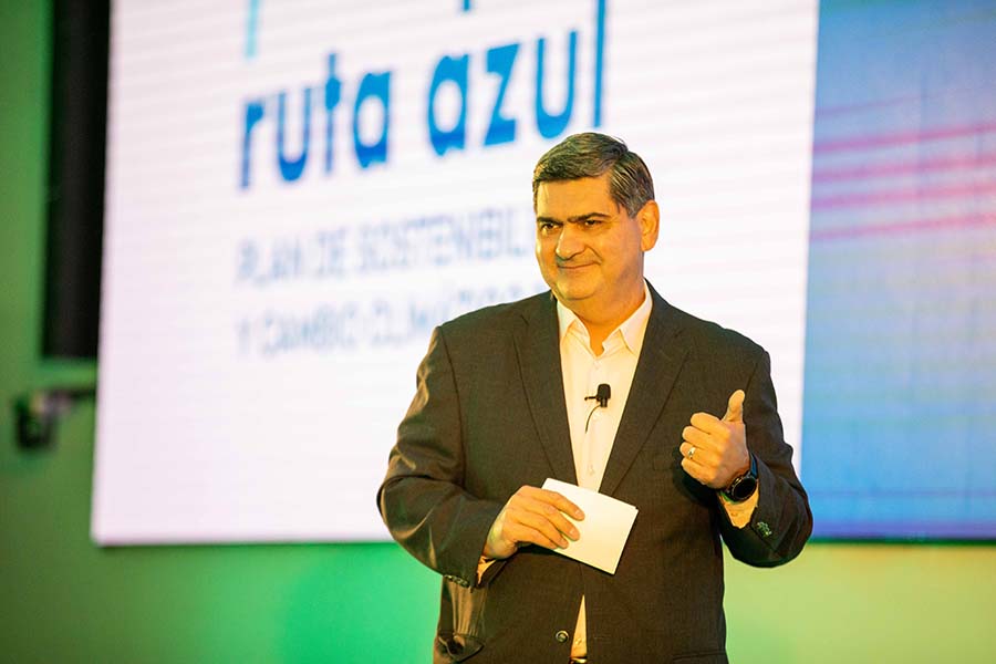 El rector y presidente ejecutivo del Tec, David Garza habló sobre la iniciativa Ruta Azul