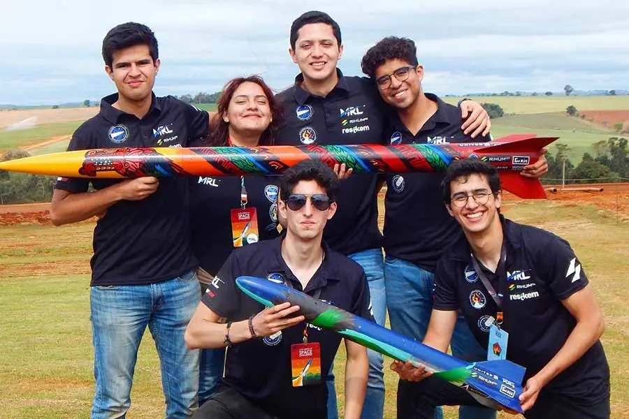Integrantes del grupo Monterrey Rocket Lab. 