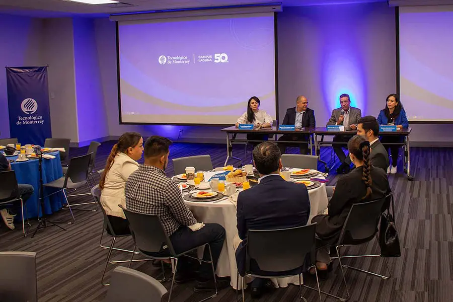 Directivos del Tecnológico de Monterrey presentan actividades por el 50 aniversario de la institución