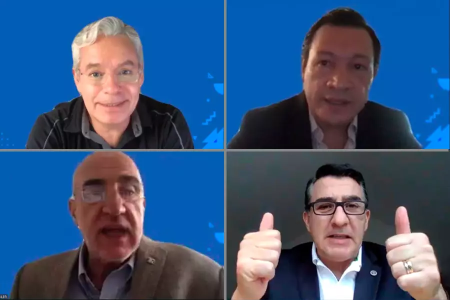 Directivos en su mensaje de felicitación Xv Aniversario PrepaTec Valle Alto