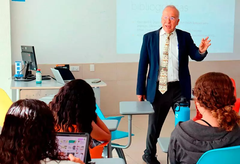 El Dr. José Luis Liñán García, director del Instituto de Emprendimiento de campus Cuernavaca, fue seleccionado como parte del jurado en "Genios de Transformación Digital, 2022" de Forbes.