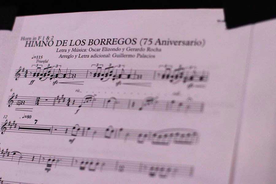 El pentagrama musical del Himno de Borregos.