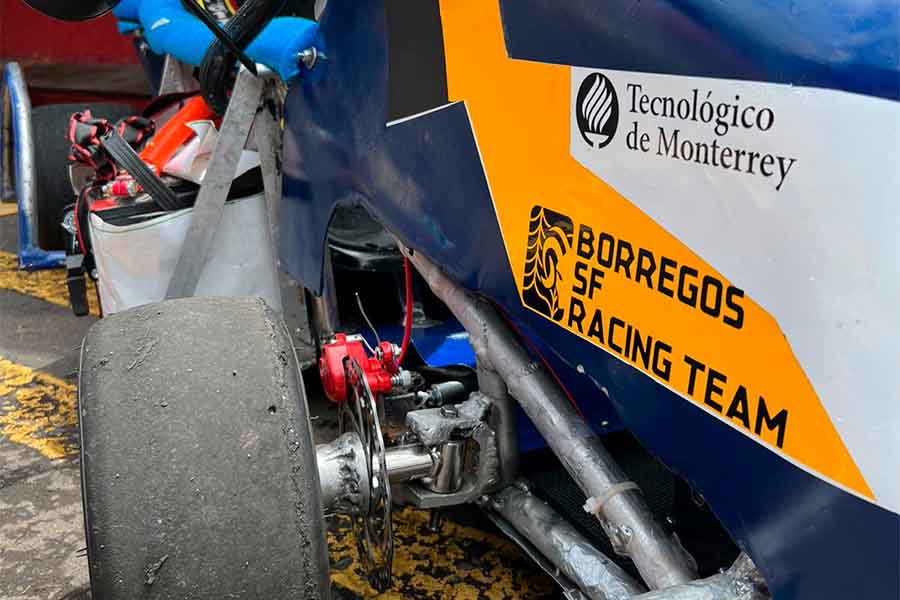 Estudiantes Tec ganan 1er lugar con coche diseñado desde cero