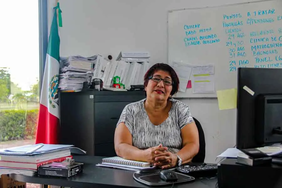 Emilia Diaz en su oficina en Tec Campus Tampico