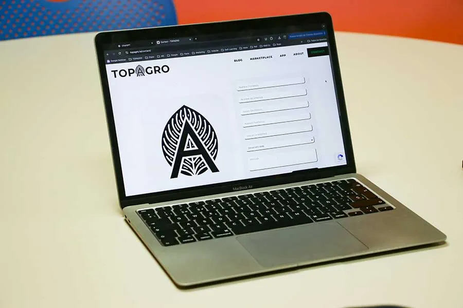 Emprendimiento para agricultura con inteligencia artificial, Top Agro, de EXATEC del Tec Guadalajara.