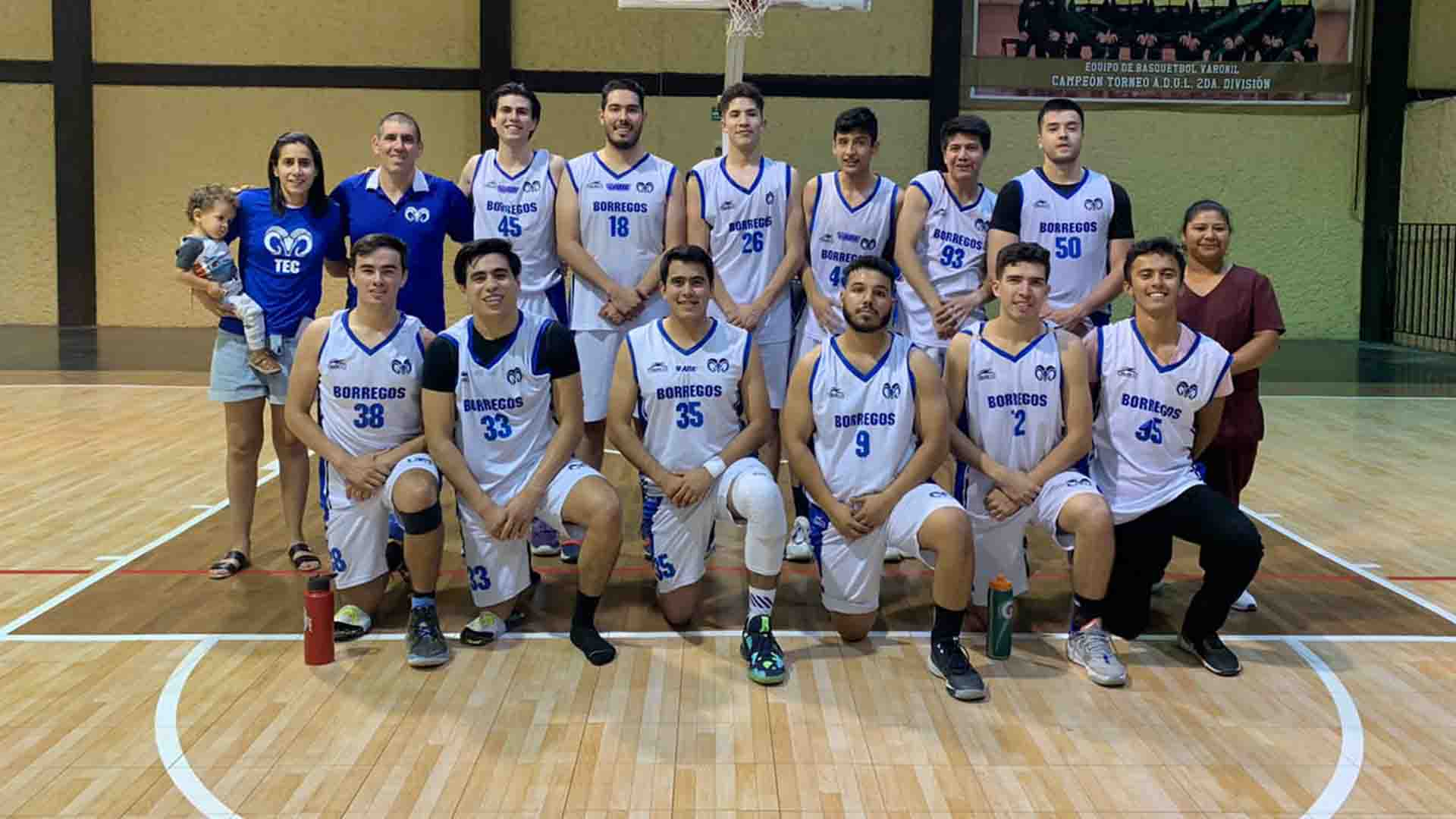 Refrenda Tec poderío en liga regional de básquetbol