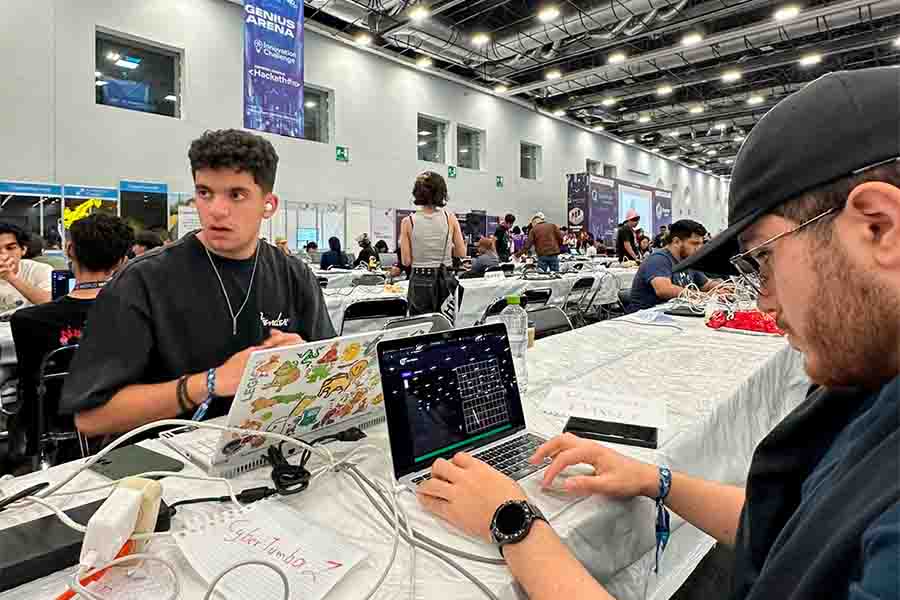 Reto Talent Land: alumnos Tec ganan hackatón de ciberseguridad y redes