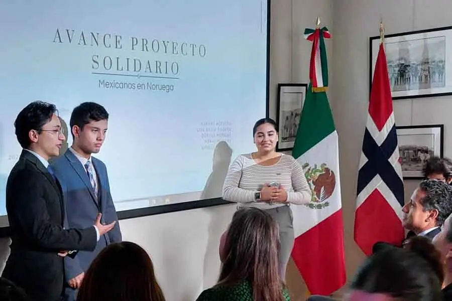Estudiantes Tec realizan servicio social en Embajada de México