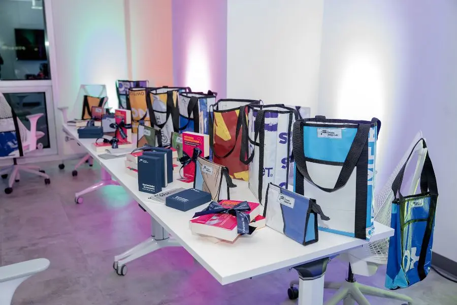 Afterlife Collection del FDL