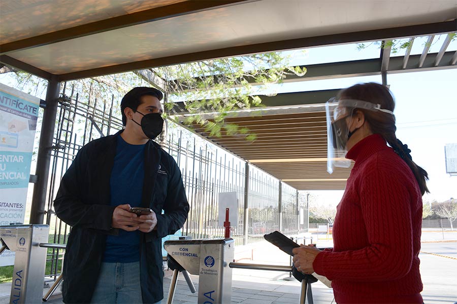 Filtro sanitario para entrar a instalaciones del campus