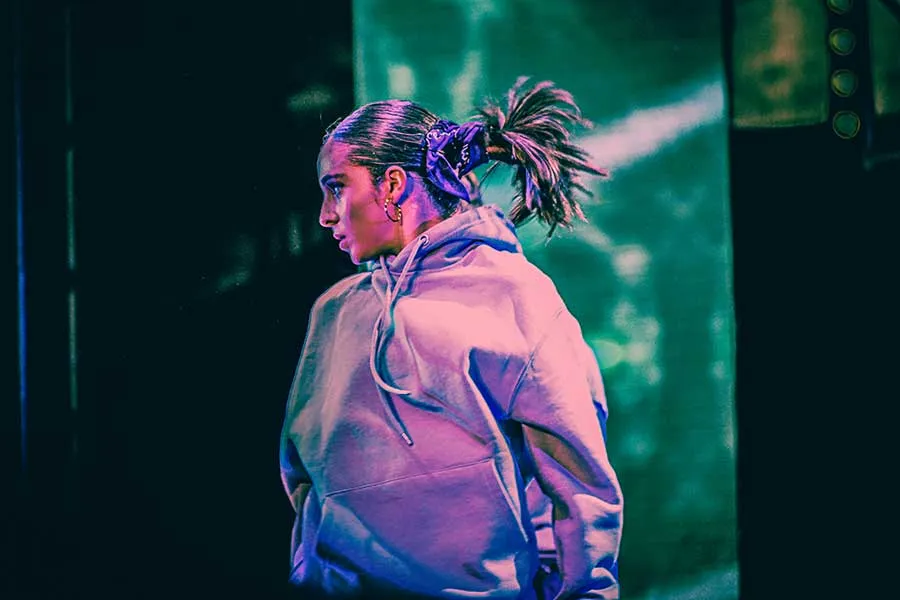 Estudiantes de preparatoria, profesional y posgrado participaron en VibrArt 2022 con sus mejores pasos de baile en Tec Dance.