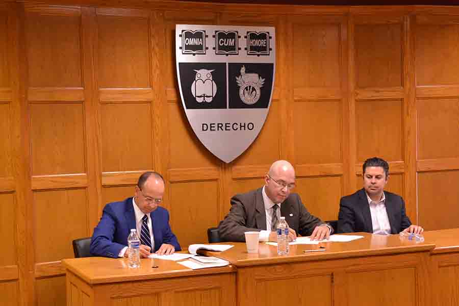 Firma de convenio entre Karewa y el Tec de Monterrey campus Chihuahua