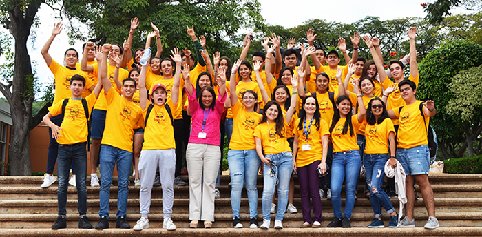 alumnos de la actividad de administración